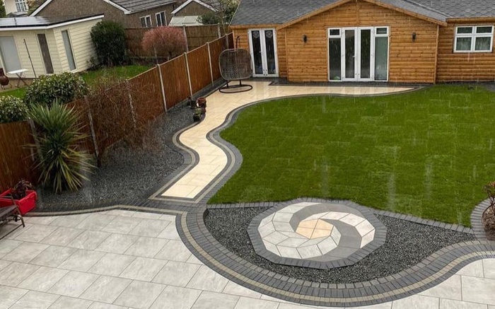 Bespoke designs for your outdoor space: Top Trends for 2024