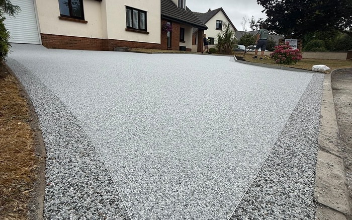Resin Bound Driveway Transformation - Pembrokeshire